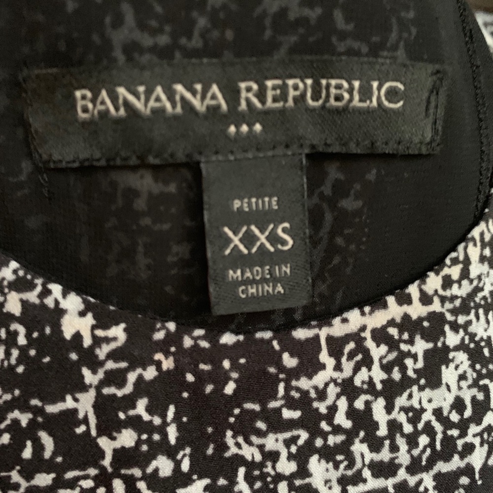 Banana Republic Blouse - Picture 7 of 7